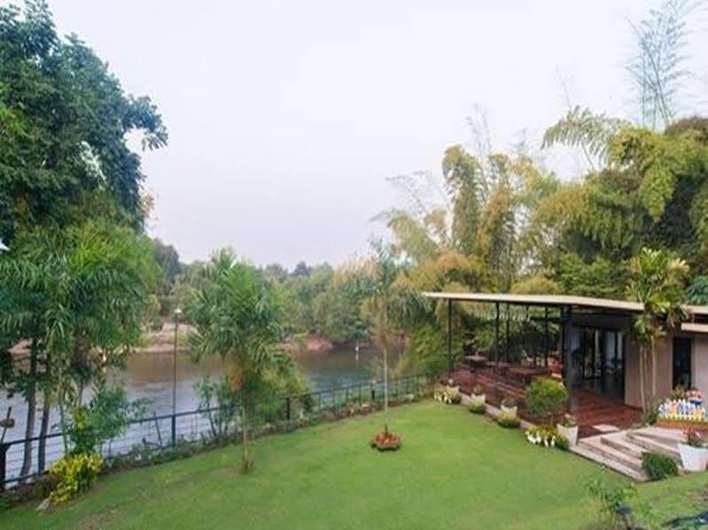 Kanvela Resort Kanchanaburi City Exteriör bild