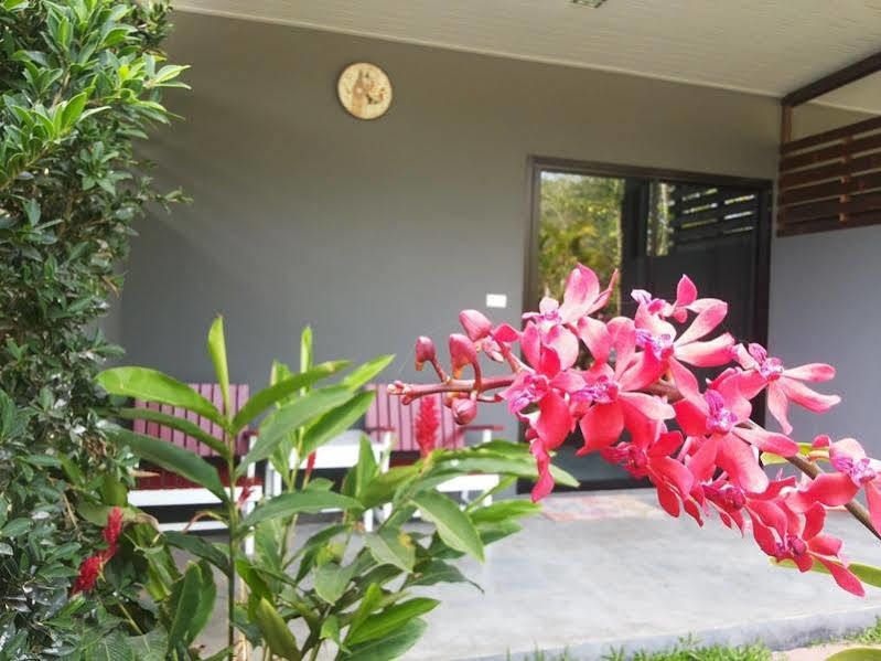 Kanvela Resort Kanchanaburi City Exteriör bild
